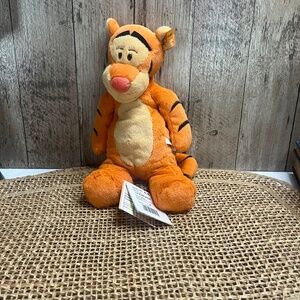Disney Winnie the Pooh Tigger Plush Toy 9.5" Stuffed Animal with Tag
